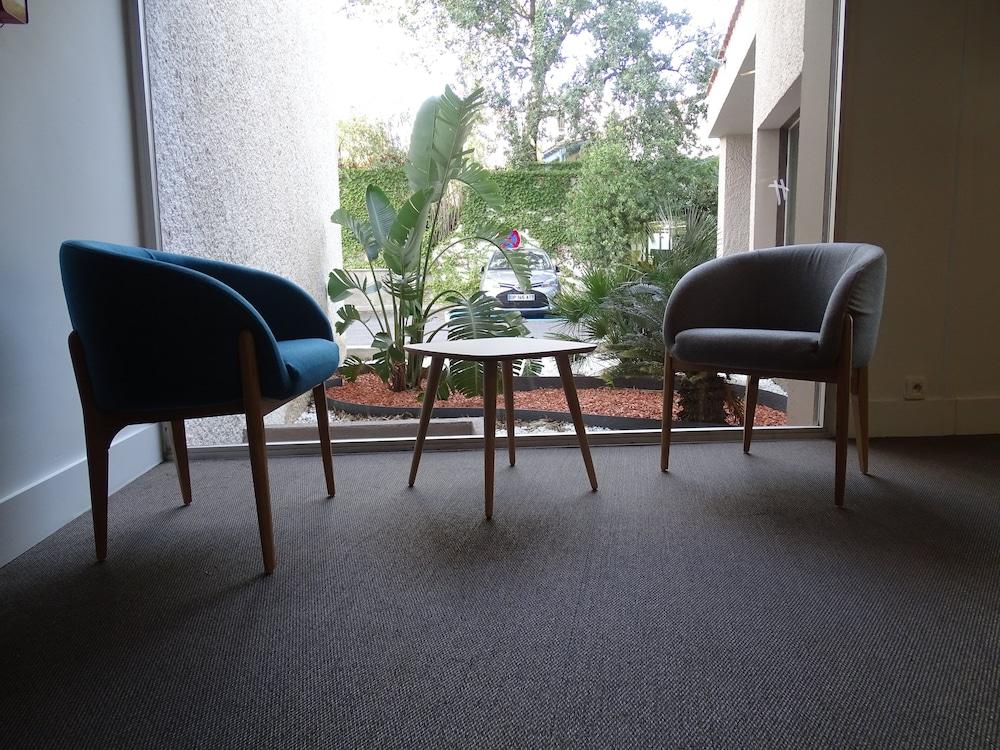 Holiday Inn Perpignan, an IHG Hotel Bagian luar foto